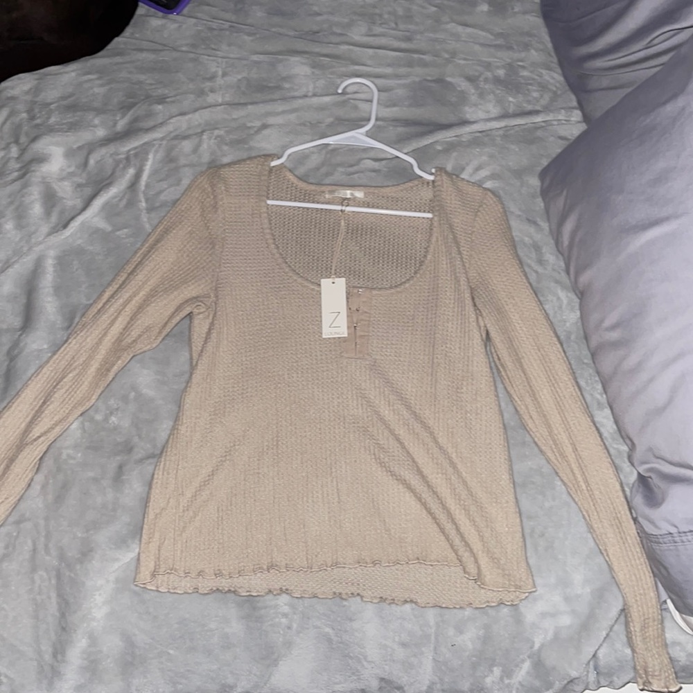 NWT - super soft z supply long sleeve tee